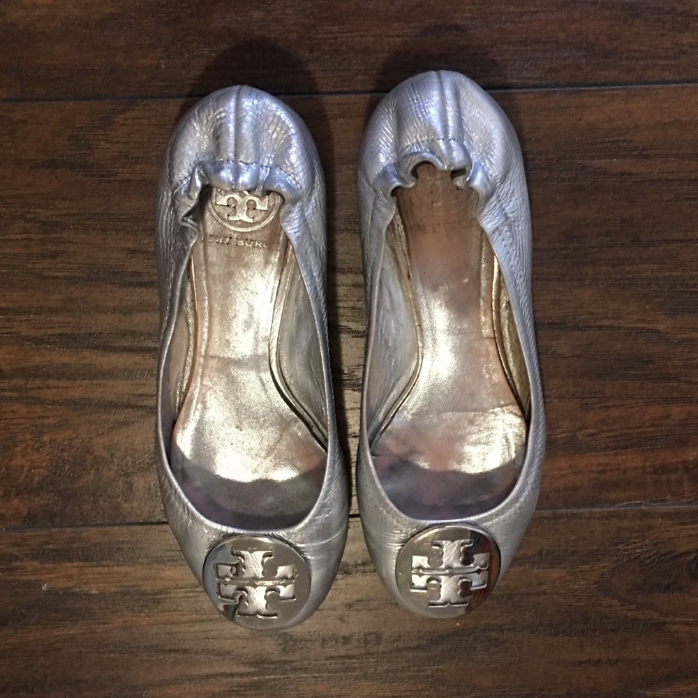 EUC Silver Tory Burch Flats